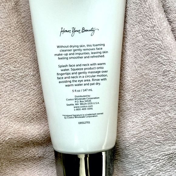 Borghese Foaming Cleanser,  Kirkland - Picture 3 of 7